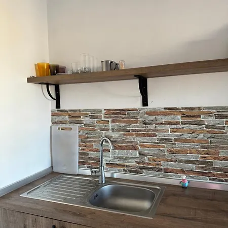 2 Min Away From Apartment Durrës